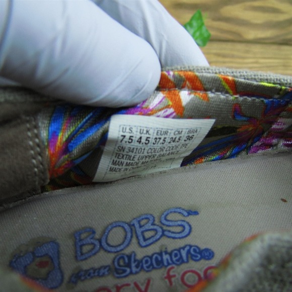 Bobs By‎ Skechers Women Flat Shoes Taupe Fabric Slip On Size 7.5 Medium - Picture 7 of 10